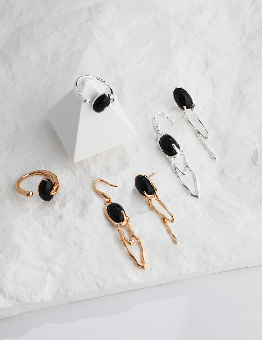 S925 Sterling Silver AB-Style Asymmetrical Earrings with Natural Malachite | Natural Black Onyx (E0856)