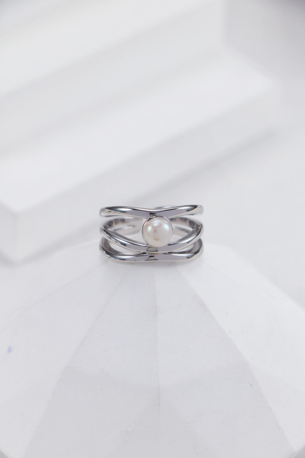 S925 Sterling Silver Pearl Ring (J0353)