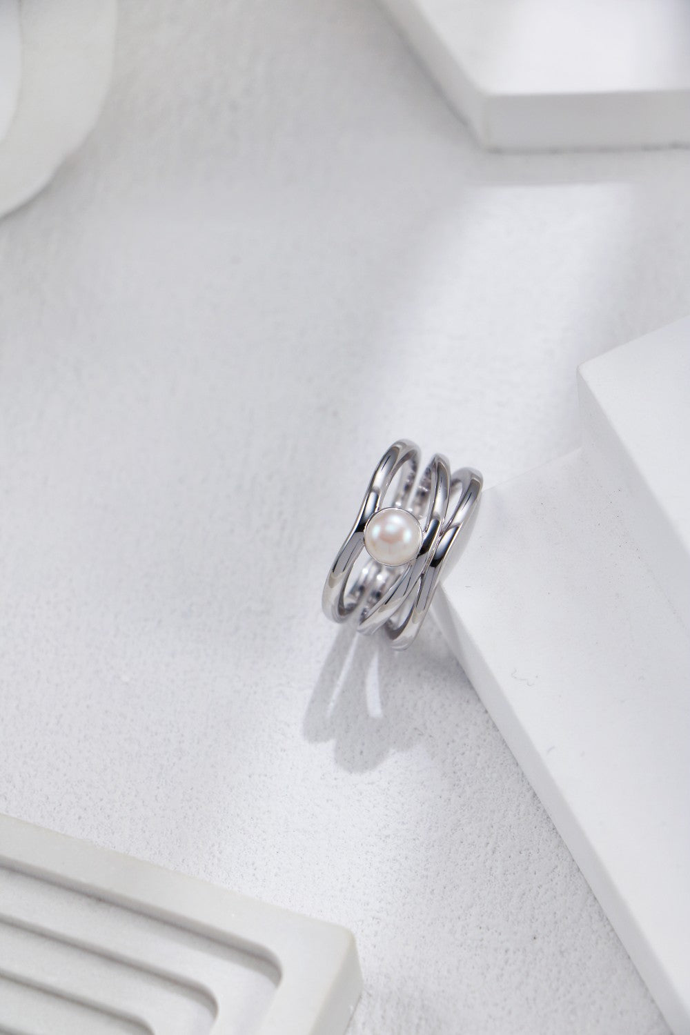 S925 Sterling Silver Pearl Ring (J0353)