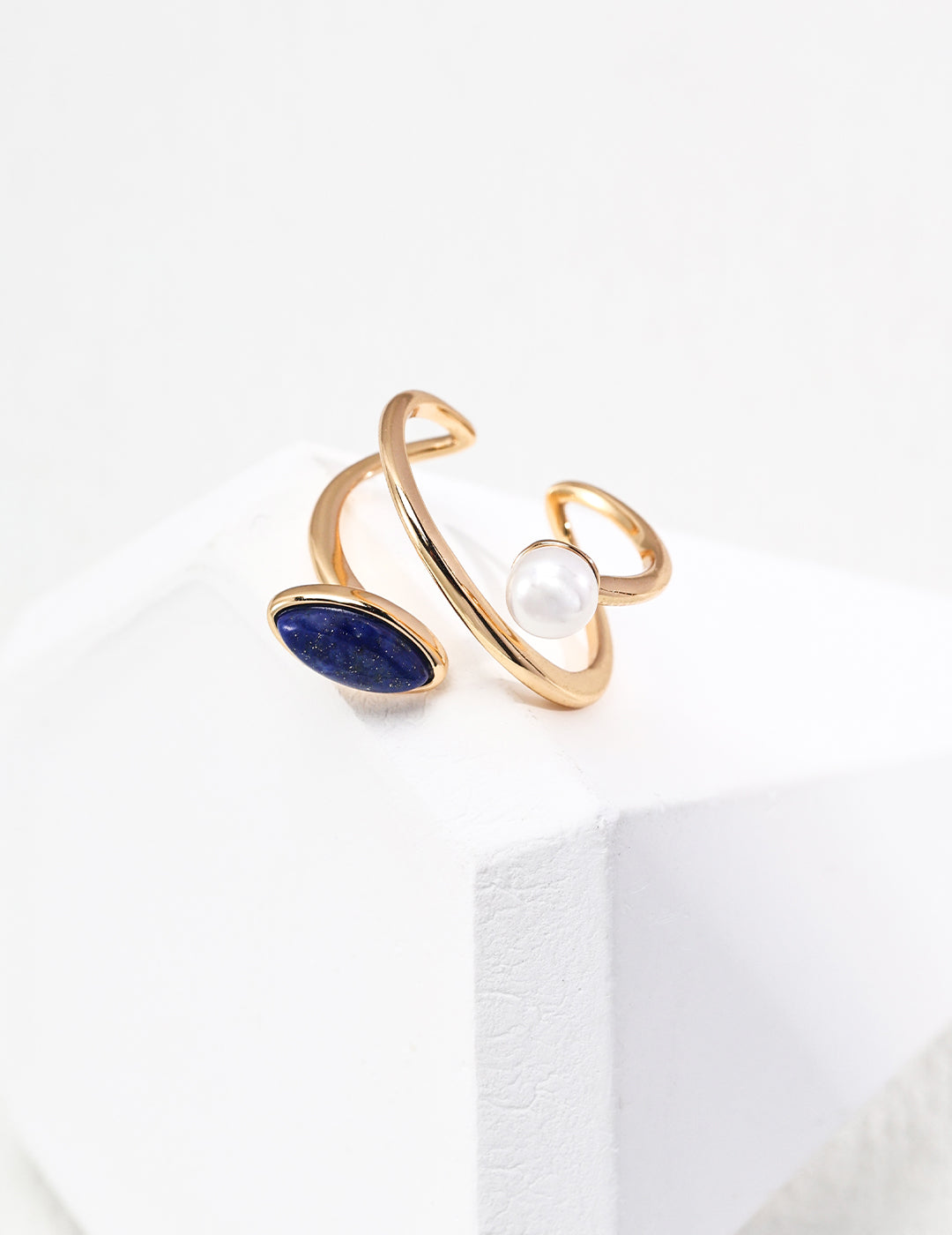 S925 Sterling Silver Minimalist Natural Pearl & Lapis Lazuli Ring (J0262-2)