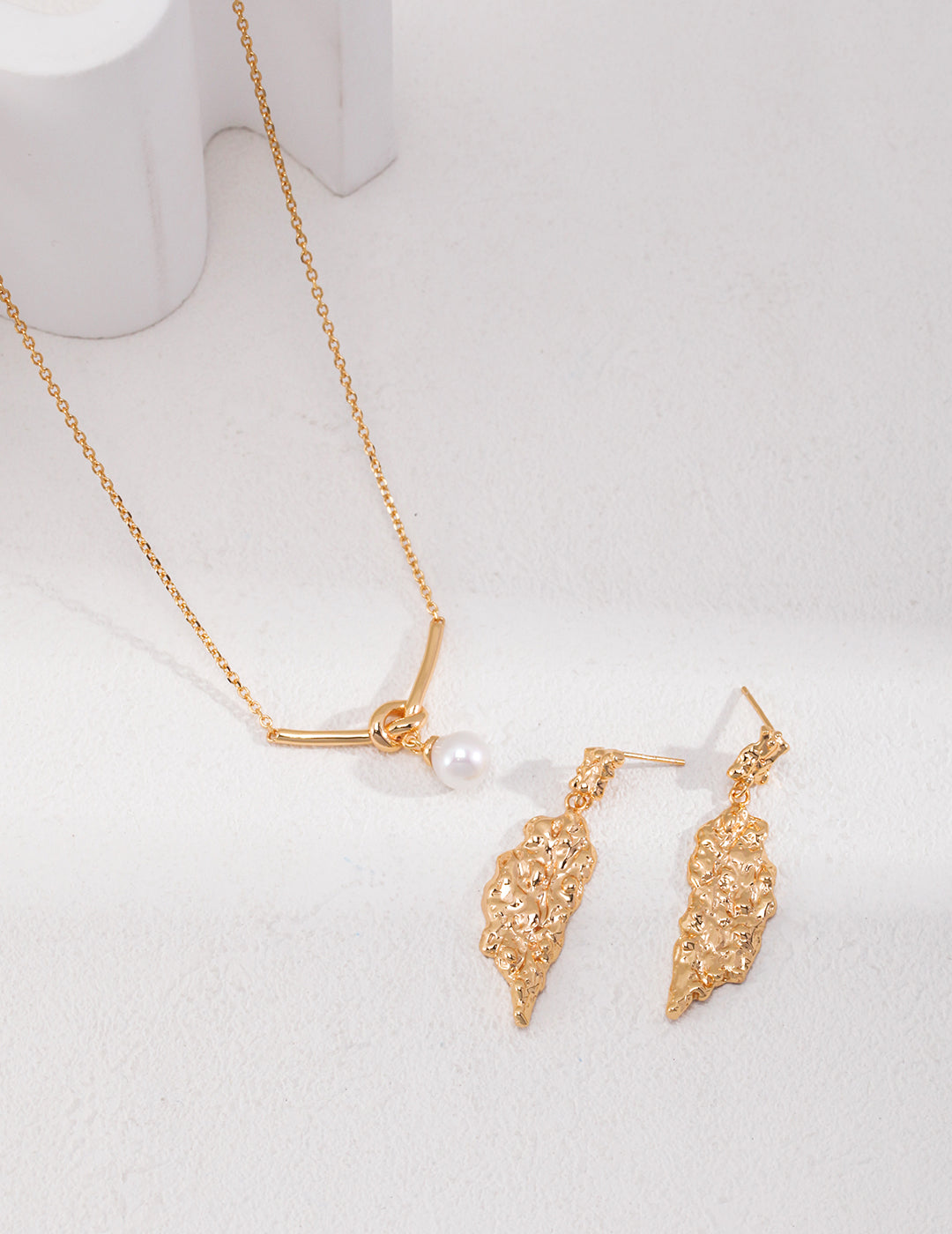 S925 Sterling Silver Pearl Necklace (D0477-2)