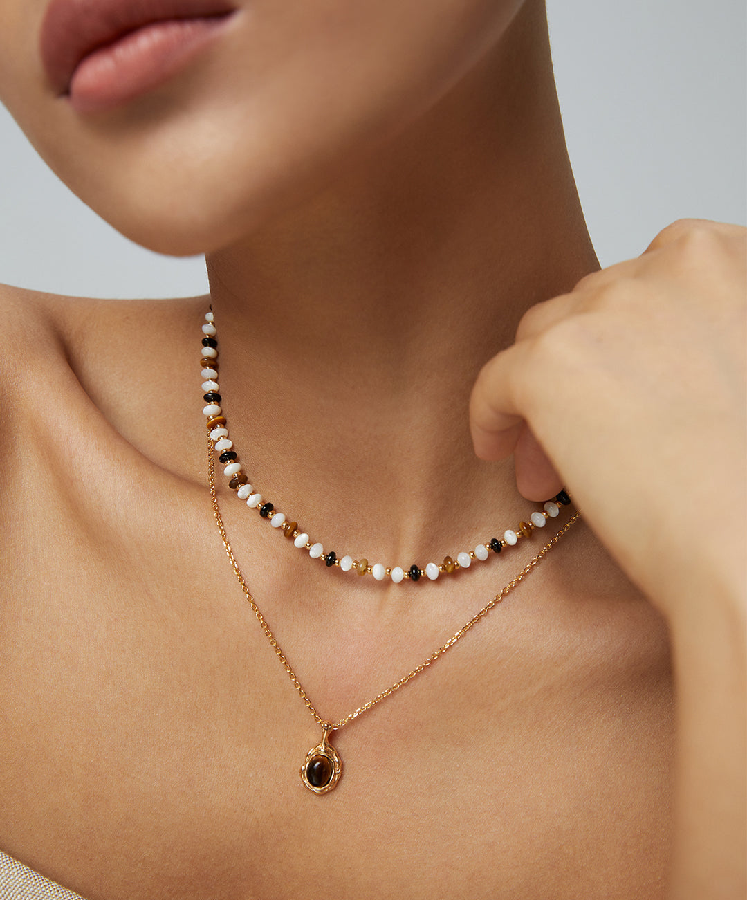 S925 Sterling Silver Tiger's Eye Stone / Mother of Pearl / Black Onyx Necklace (D0367)