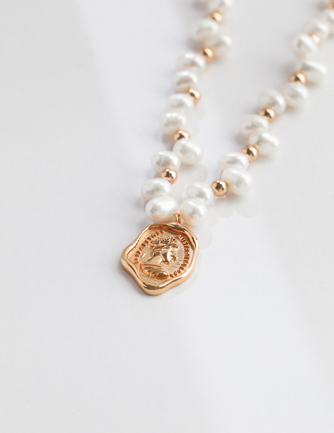 S925 Sterling Silver Natural Pearl Necklace Regal Queen's Seal with Vintage Wax Seal (D0276)
