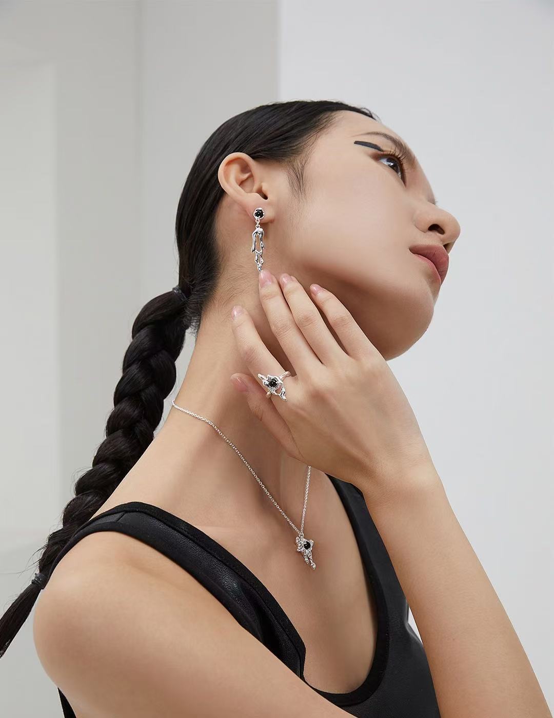 S925 Sterling Silver AB-style Asymmetric Earrings with Natural Black Agate (E0821)