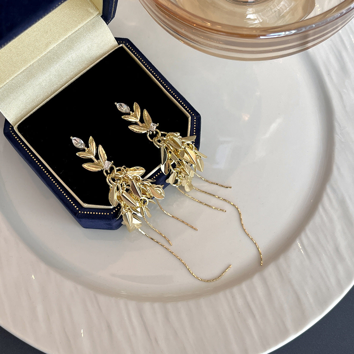 Long Tassel Studs Retro Metallic Wheat Ear & Leaf Drop Earrings (TE22)
