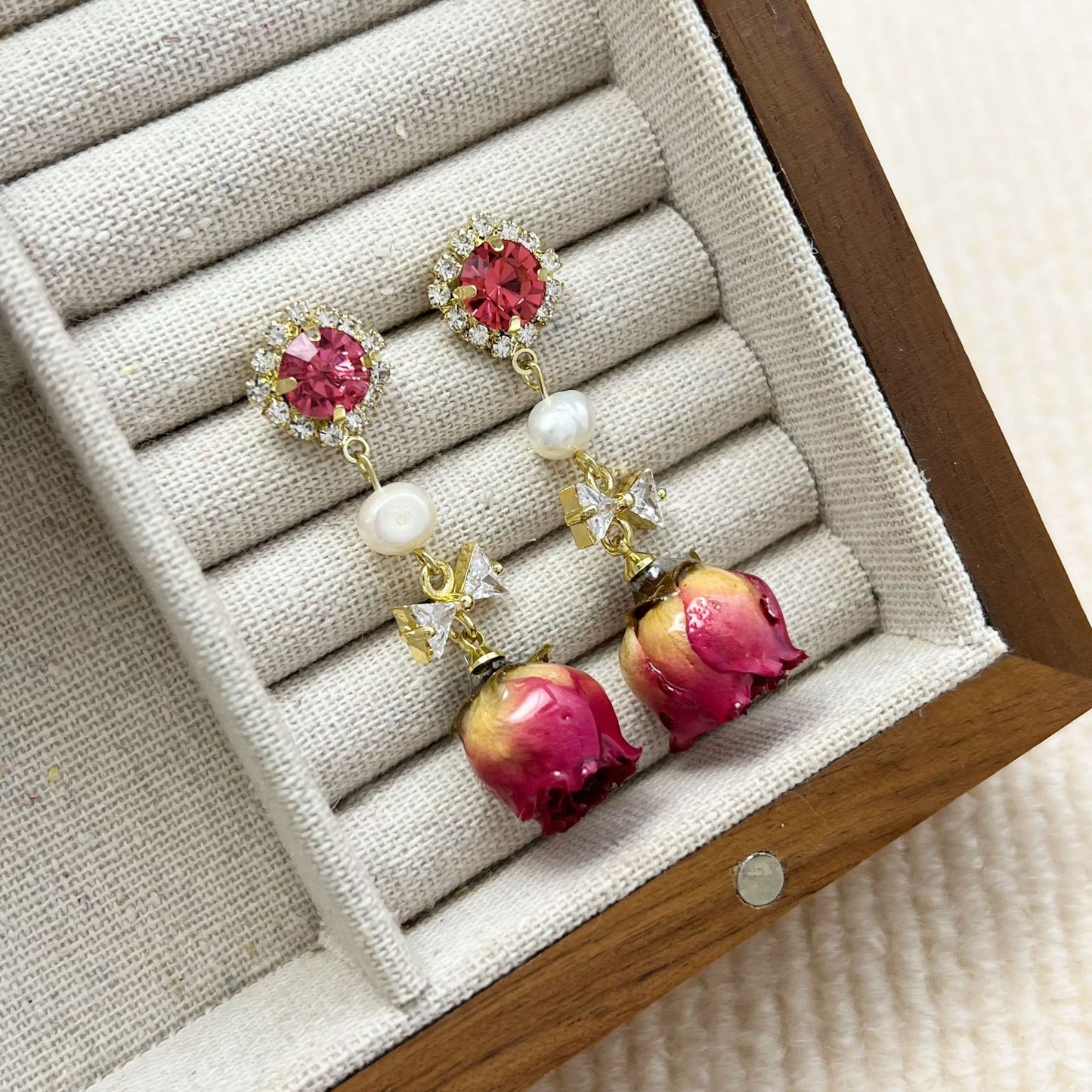 Preserved Flower Earrings - Niche Vintage Forest-Style Freshwater Pearl Rose Earrings (TE35)