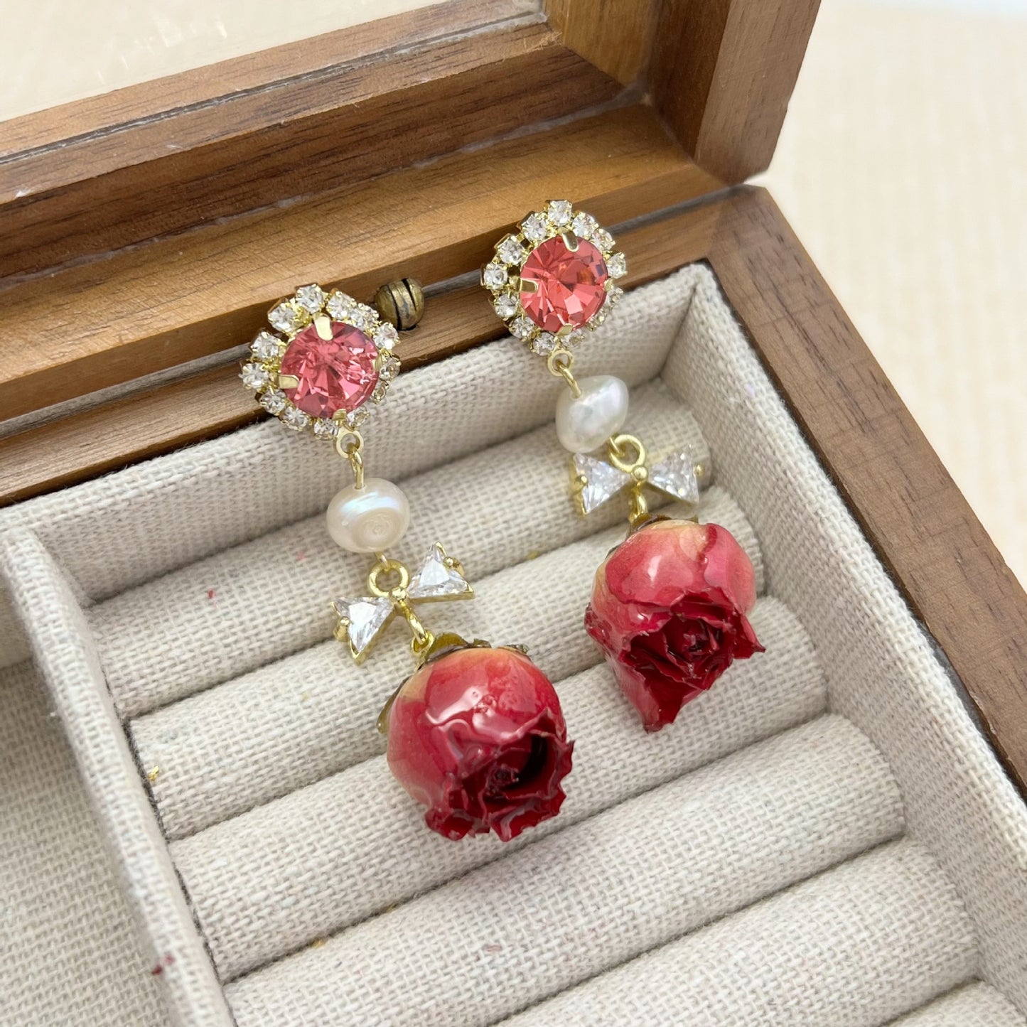 Preserved Flower Earrings - Niche Vintage Forest-Style Freshwater Pearl Rose Earrings (TE35)