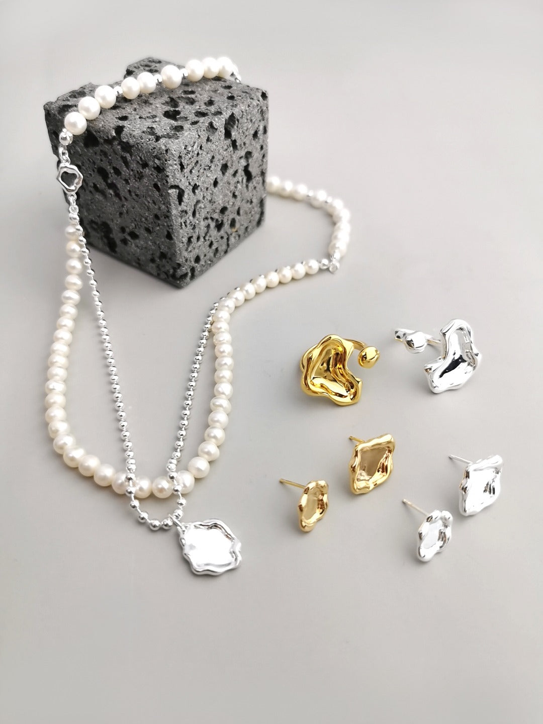 S925 Sterling Silver Pearl Double-Layer Necklace (D0235)