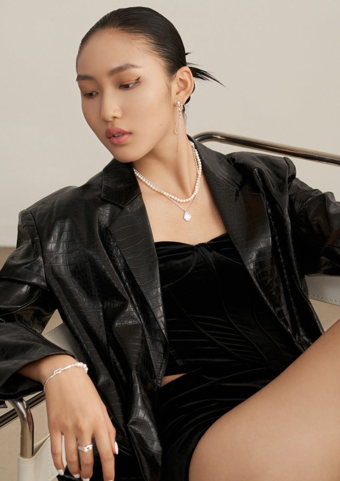 S925 Sterling Silver Pearl Double-Layer Necklace (D0235)