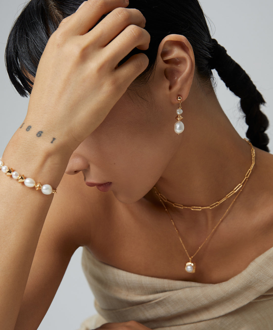 Artisanal S925 Sterling Silver Pearl Necklace (D0359)