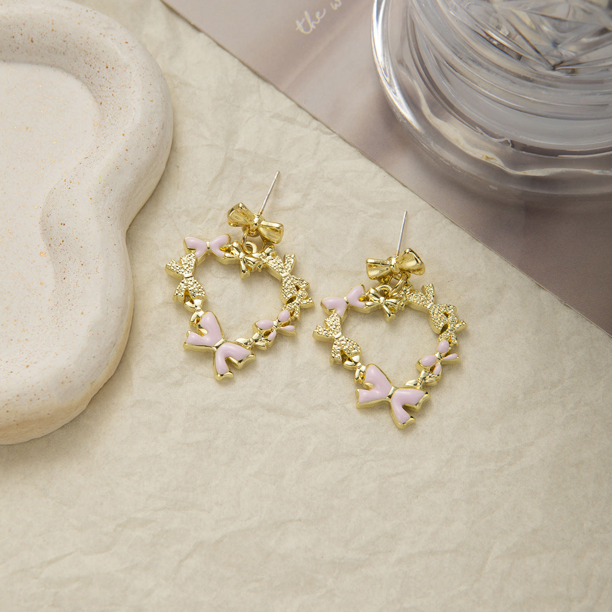 High-End Hollow Heart Bow Alloy Stud Earrings with Silver Plated Needles (TE04)