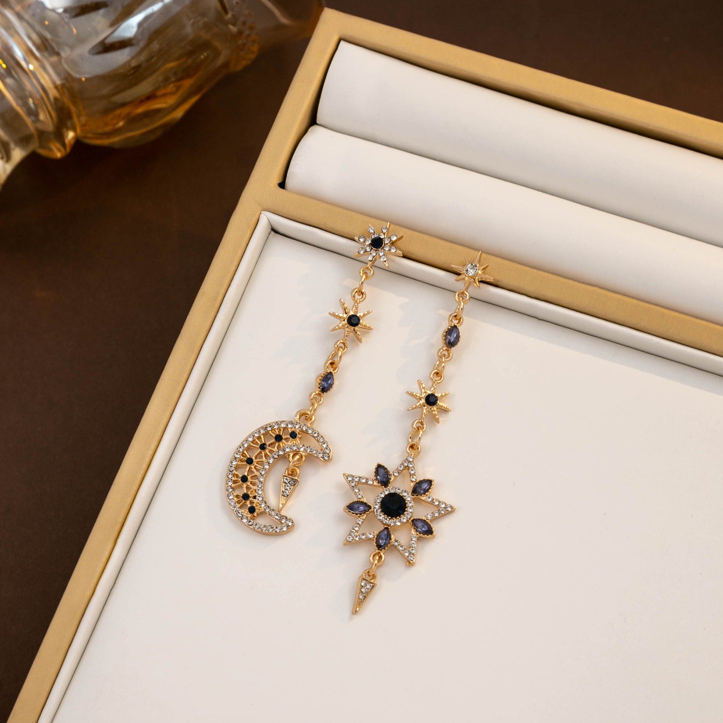 Asymmetric Star & Moon Drop Earrings (TE24)