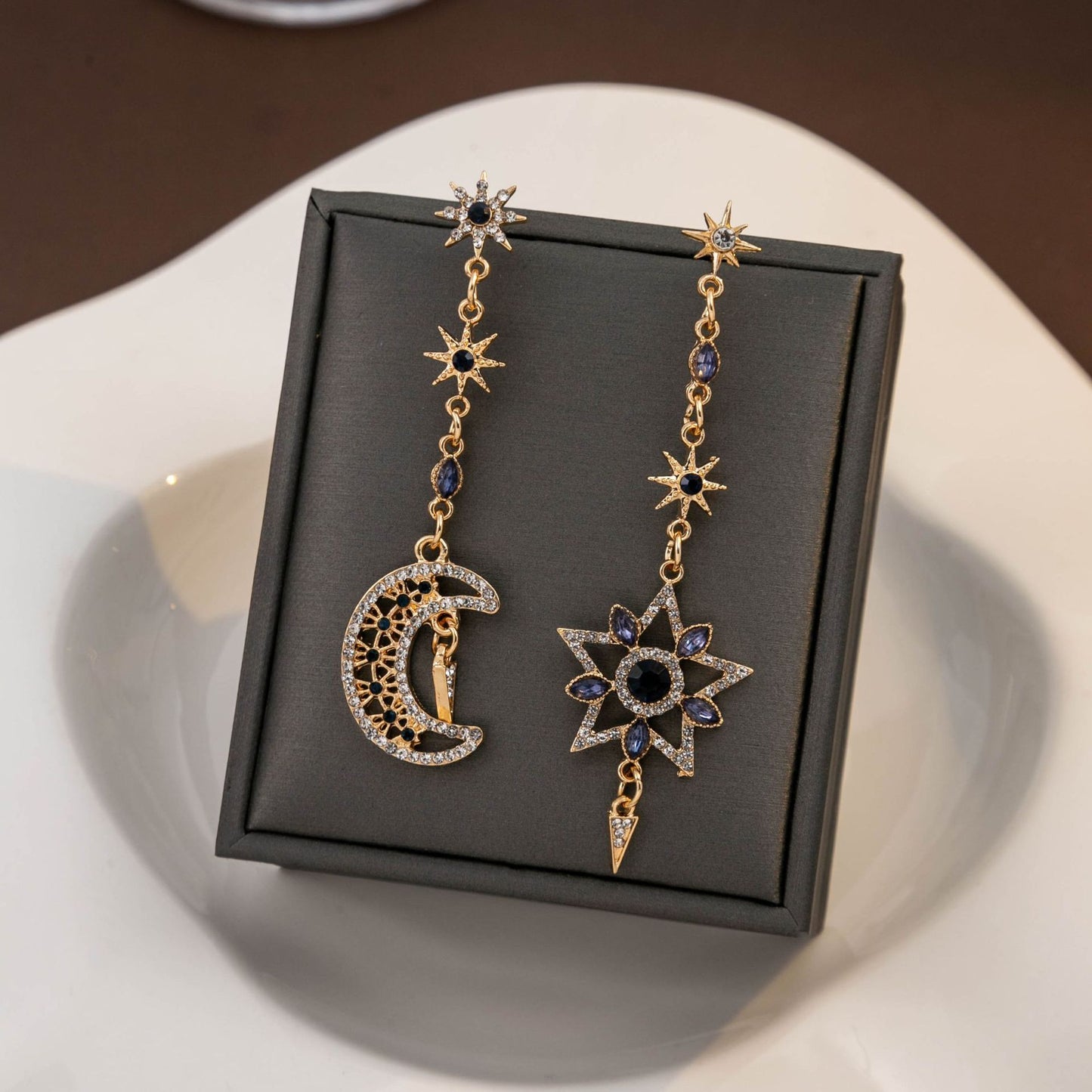Asymmetric Star & Moon Drop Earrings (TE24)