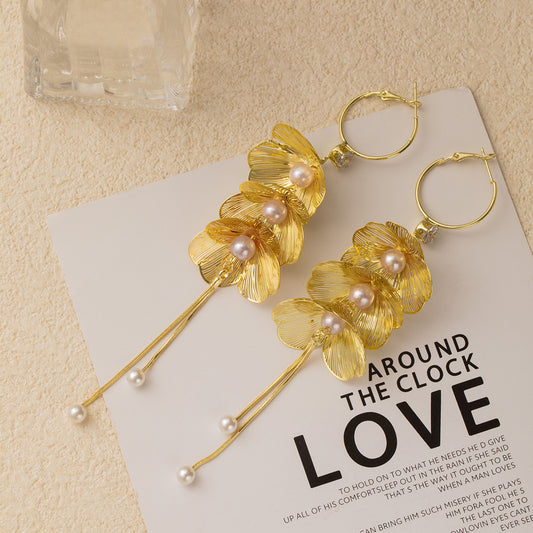 Exquisite Petal Tassel Pearl Earrings (TE16)